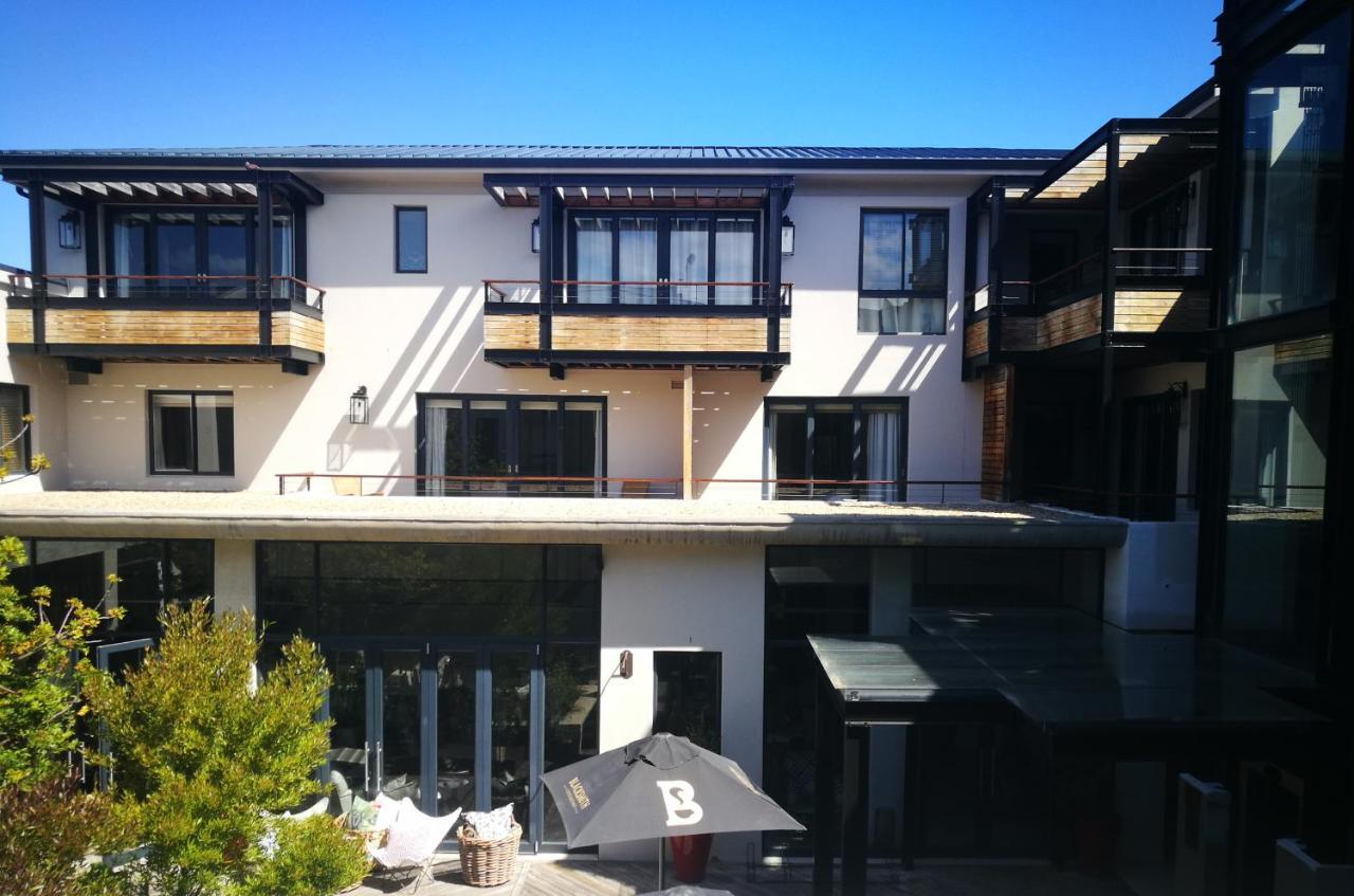Asilia Suites Knysna Waterfront エクステリア 写真